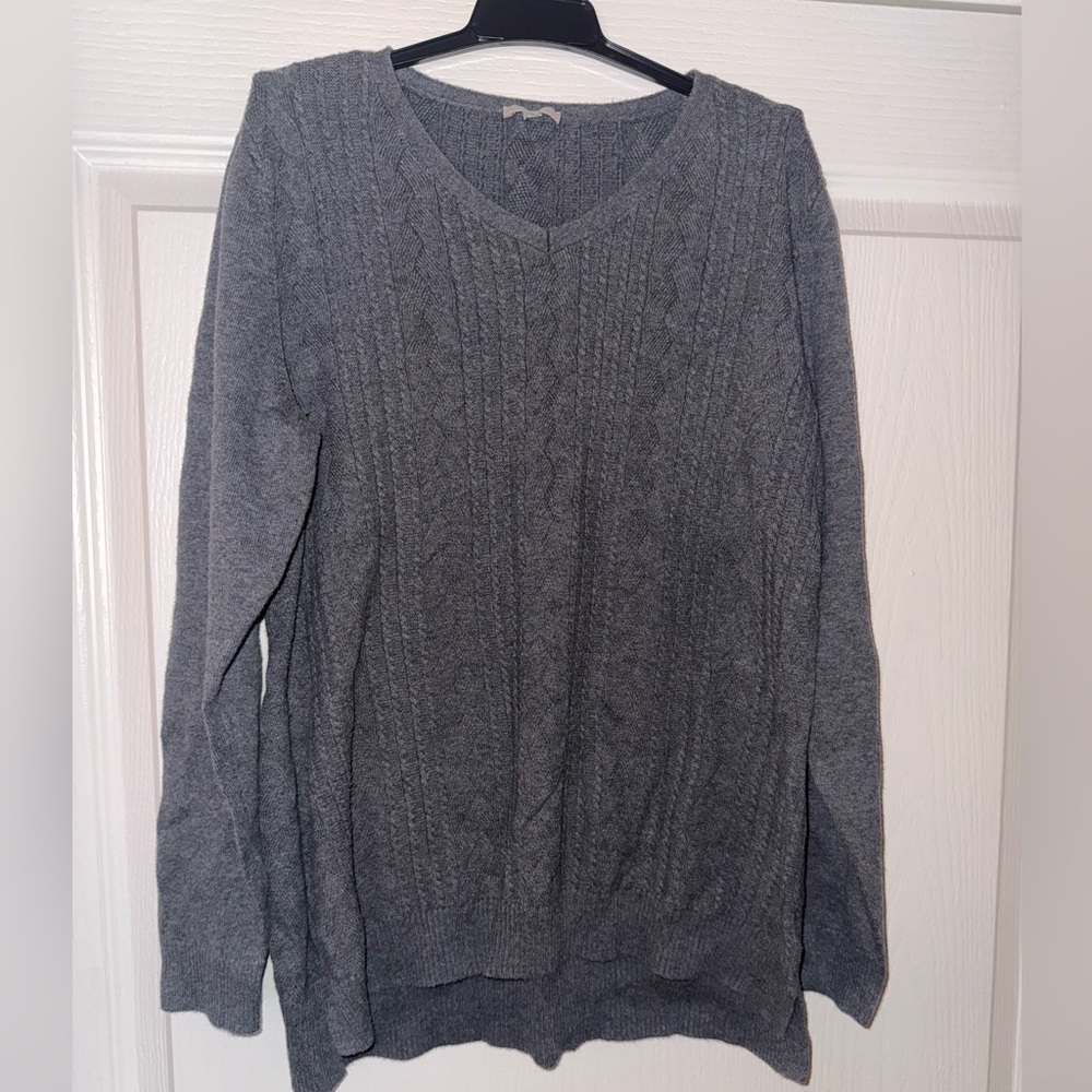 Talbots Gray Cable-Knit V-Neck Sweater